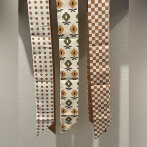 Bundle of new bag twillys/ neck scarf